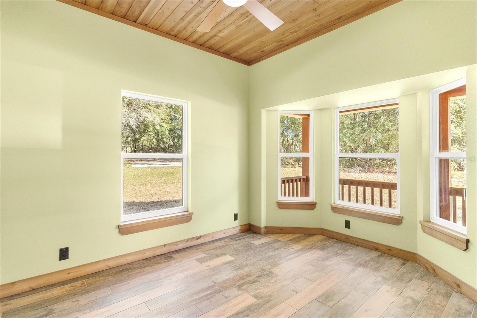 37590 ROLLING ACRES RD, LADY LAKE, FL — photo 37
