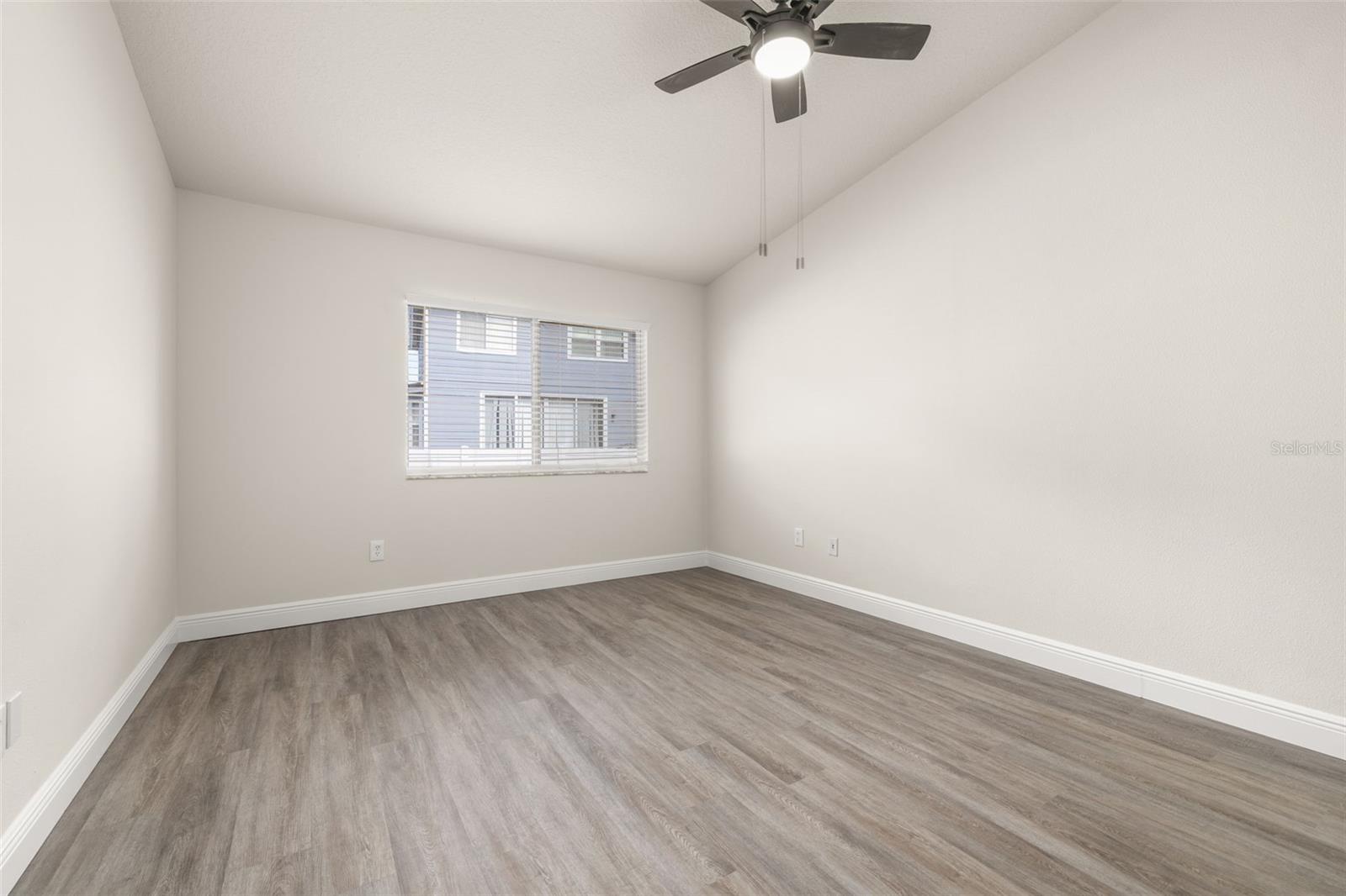 142 MANGO DR, DAVENPORT, FL — photo 47