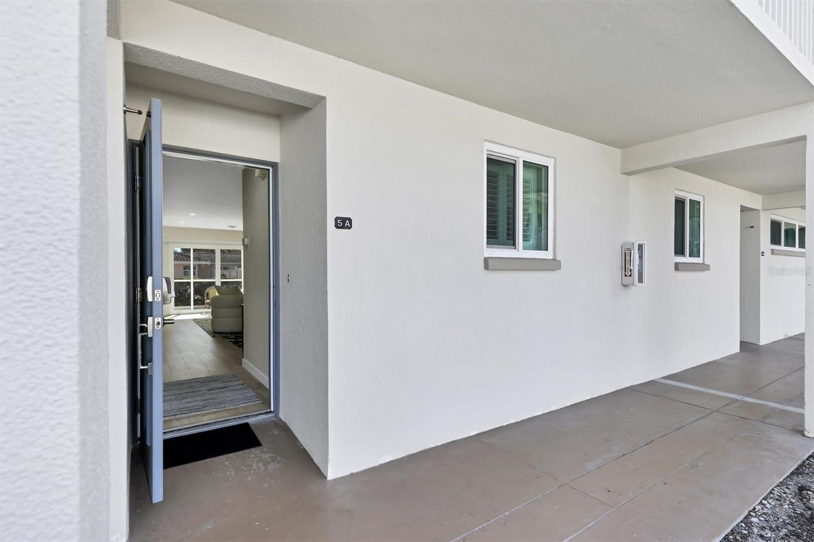 500 S WASHINGTON DR #5A, SARASOTA, FL — photo 2