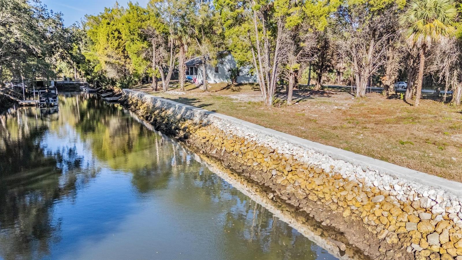 3924 N APALACHEE PT, CRYSTAL RIVER, FL