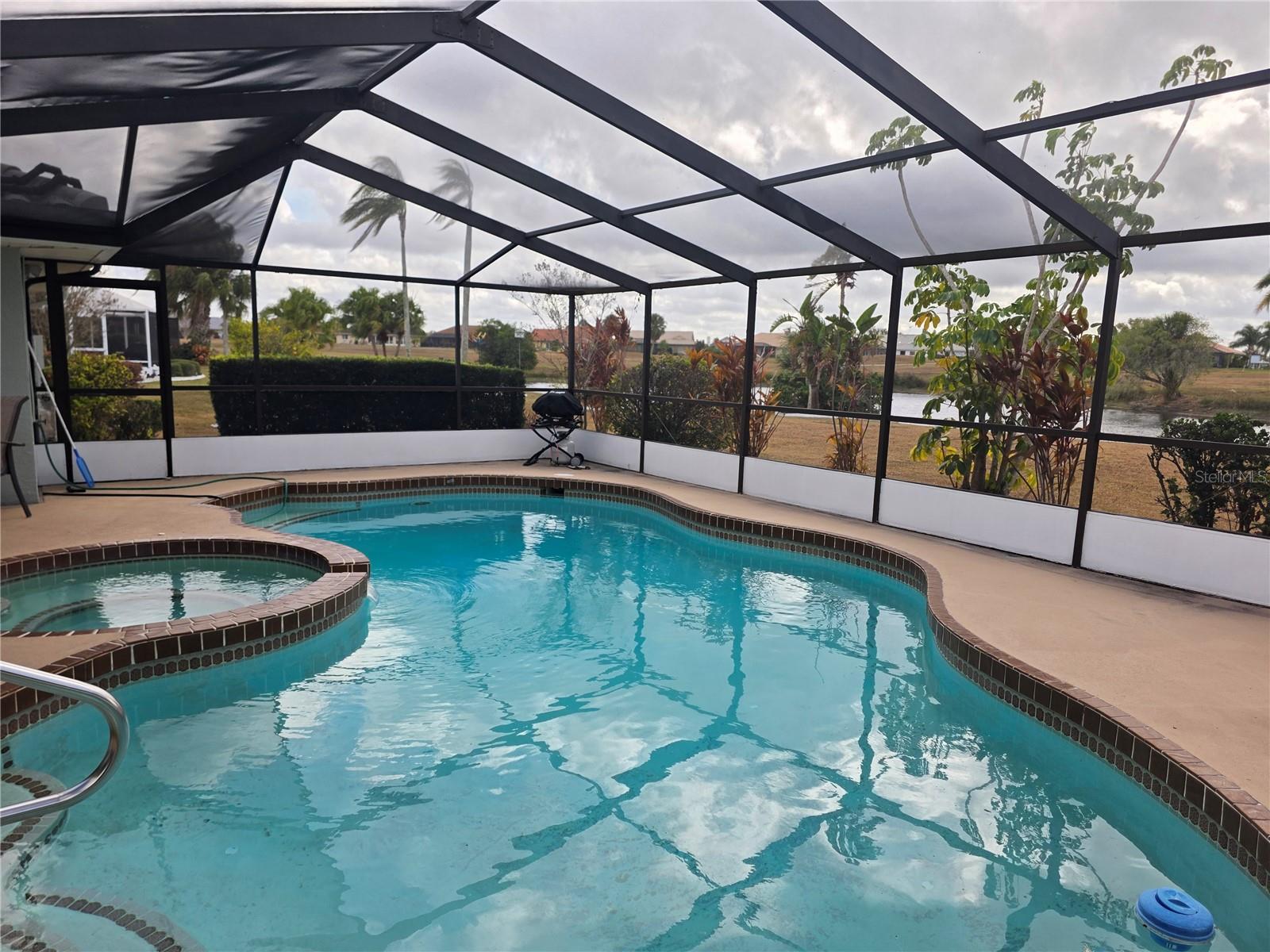 1924 NEW BEDFORD DR, SUN CITY CENTER, FL — photo 14