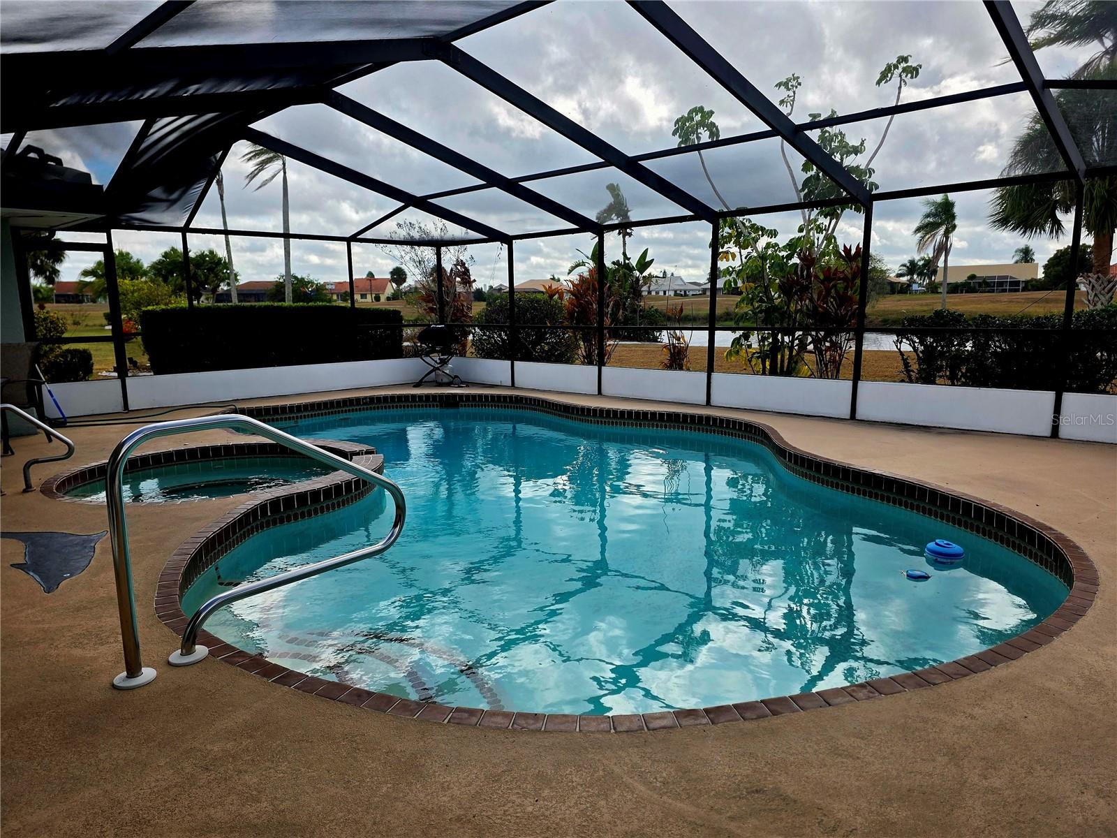 1924 NEW BEDFORD DR, SUN CITY CENTER, FL — photo 15