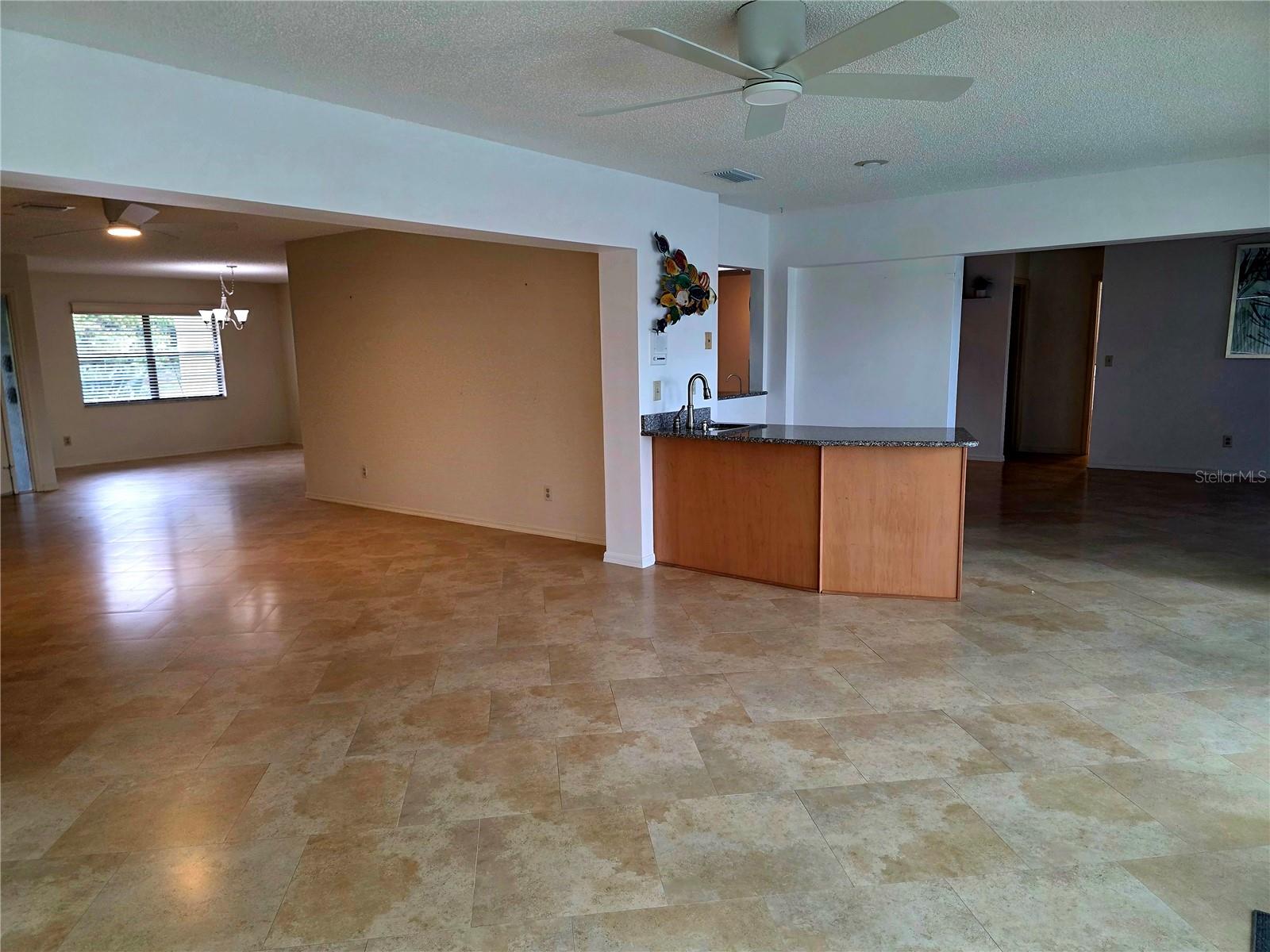 1924 NEW BEDFORD DR, SUN CITY CENTER, FL — photo 16