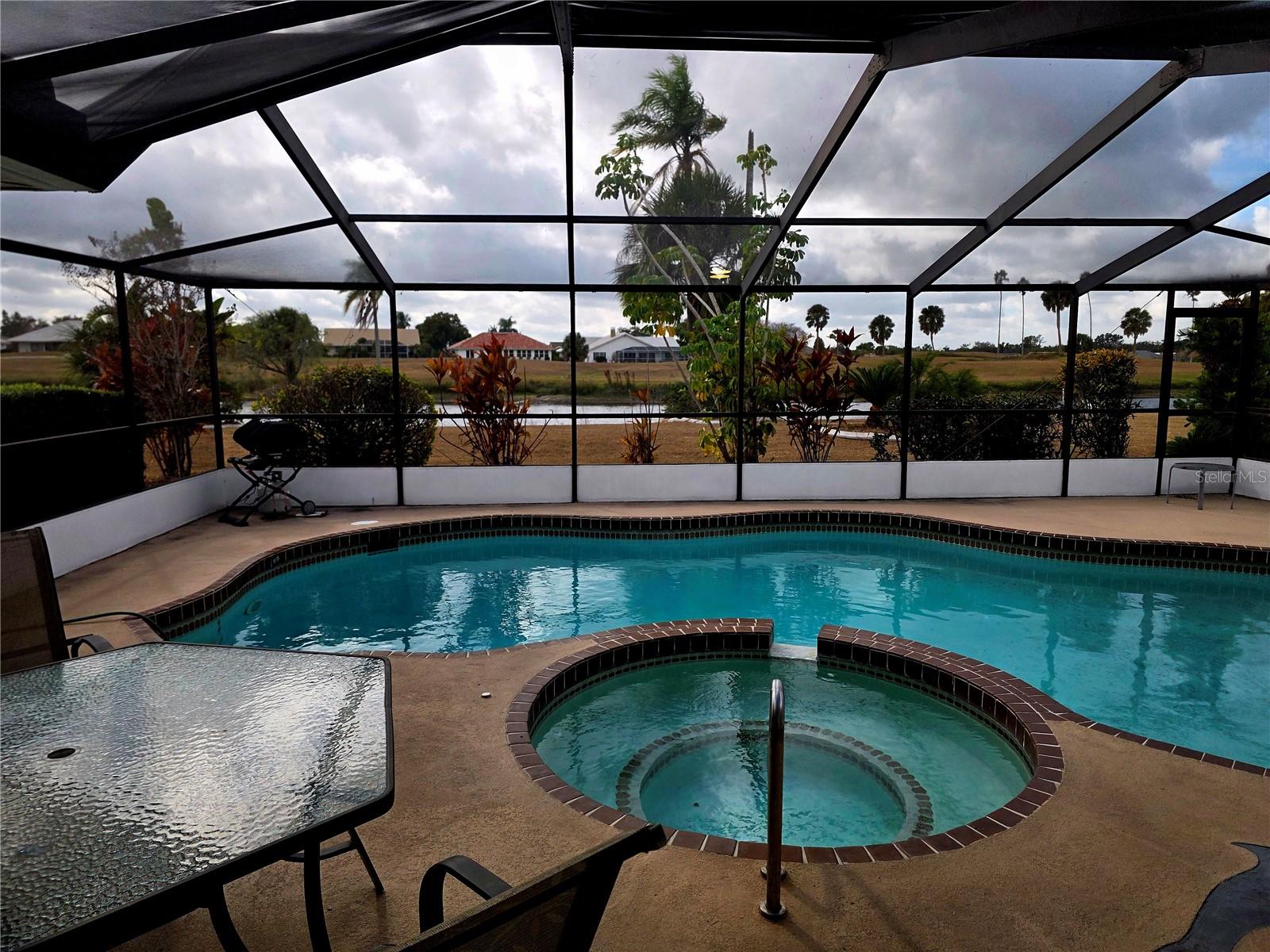 1924 NEW BEDFORD DR, SUN CITY CENTER, FL — photo 17