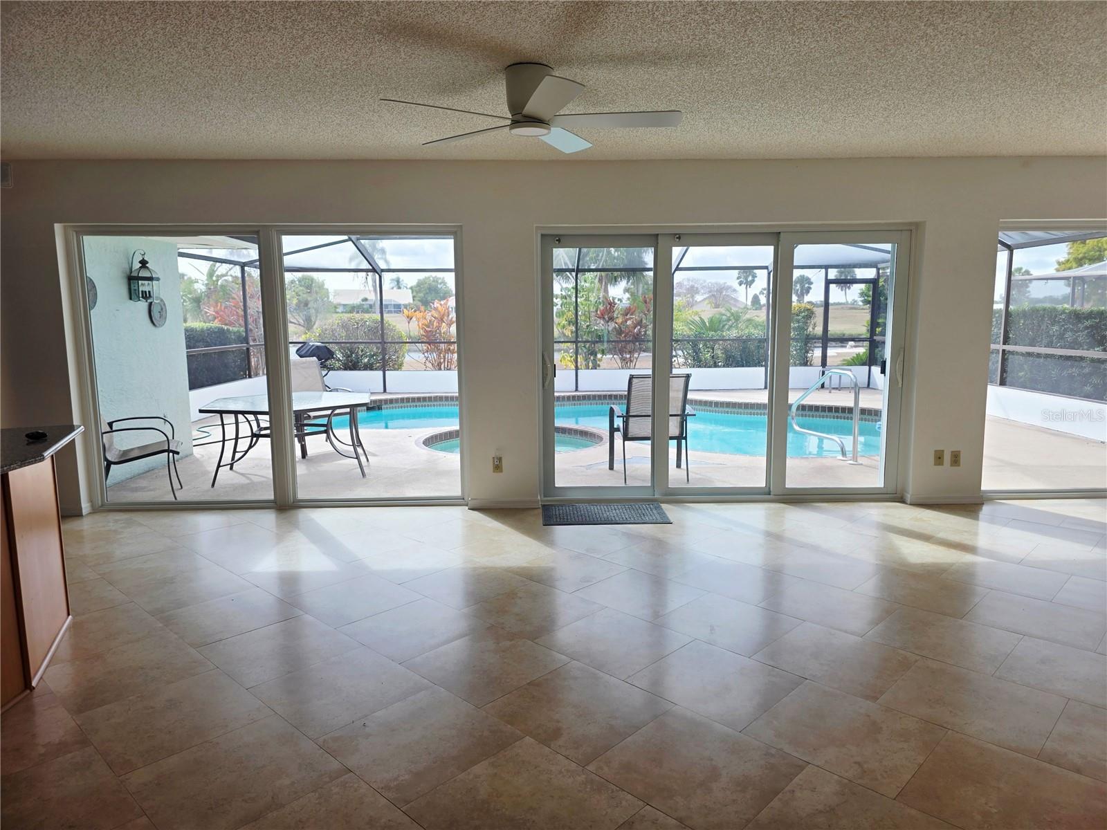 1924 NEW BEDFORD DR, SUN CITY CENTER, FL — photo 29
