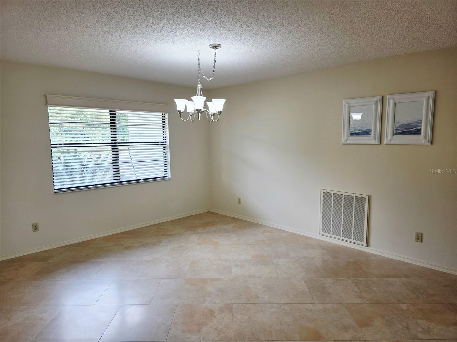 1924 NEW BEDFORD DR, SUN CITY CENTER, FL — photo 31