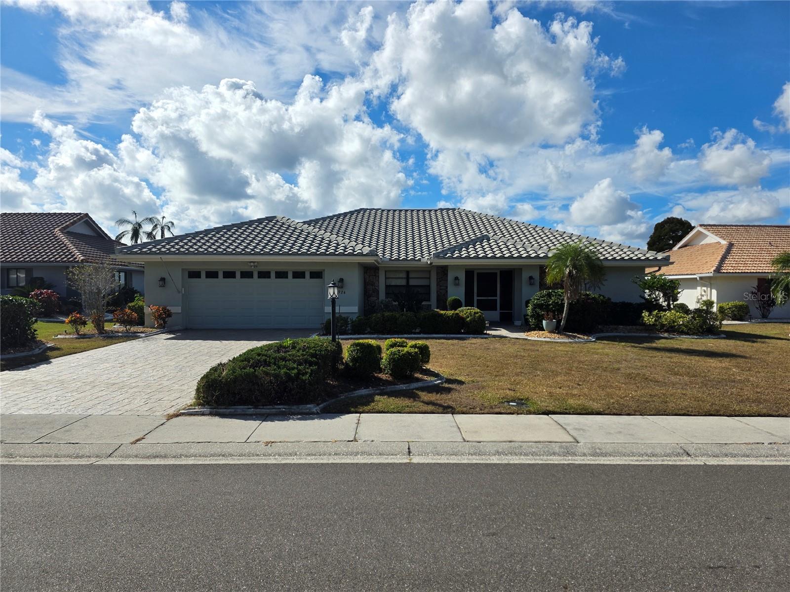 1924 NEW BEDFORD DR, SUN CITY CENTER, FL — photo 36