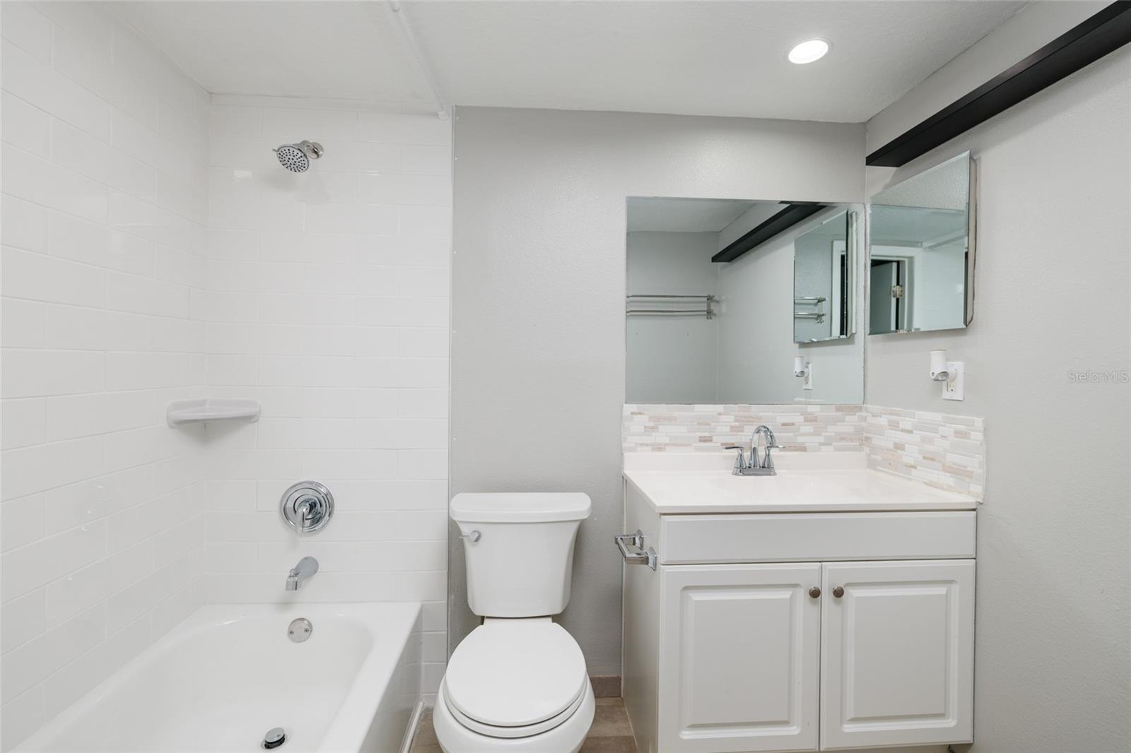 11708 RAINTREE VILLAGE BLVD #A, TEMPLE TERRACE, FL — photo 14