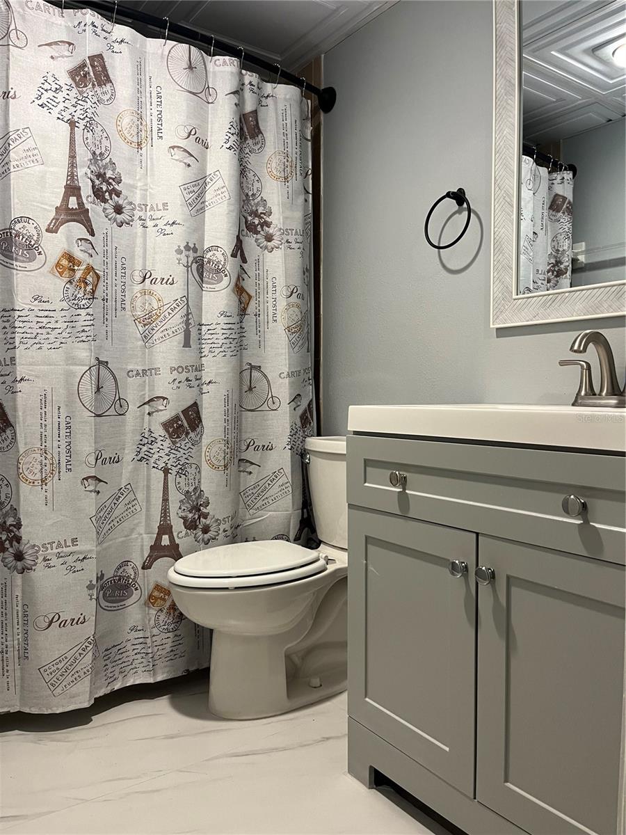 3300 FOX CHASE CIR N #226, PALM HARBOR, FL — photo 9