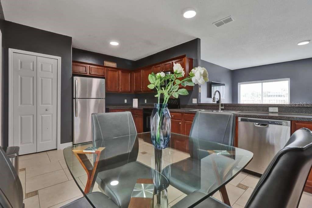 820 GRANTHAM DR, KISSIMMEE, FL — photo 17