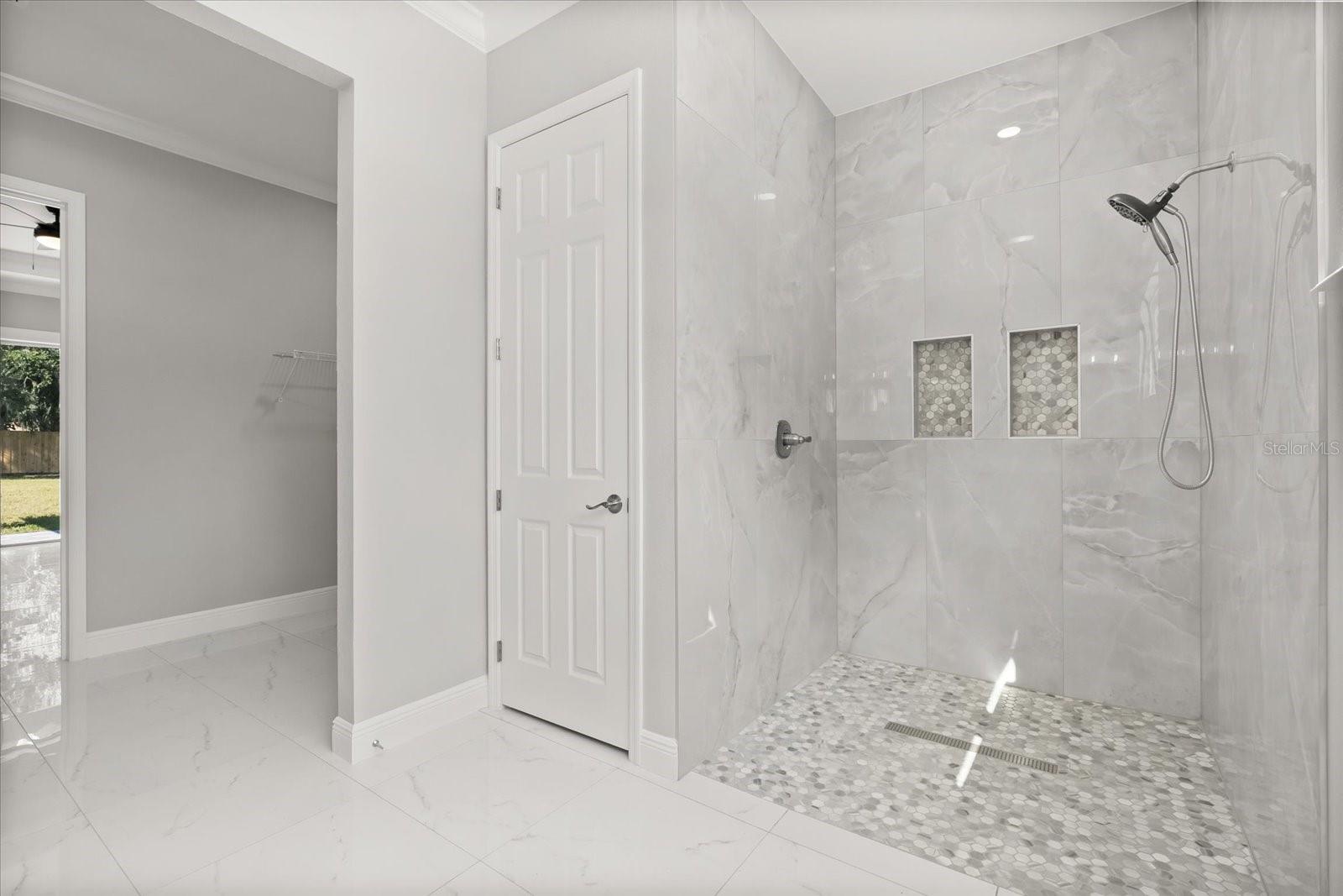 319 WATER SHORE DR, LEESBURG, FL — photo 19