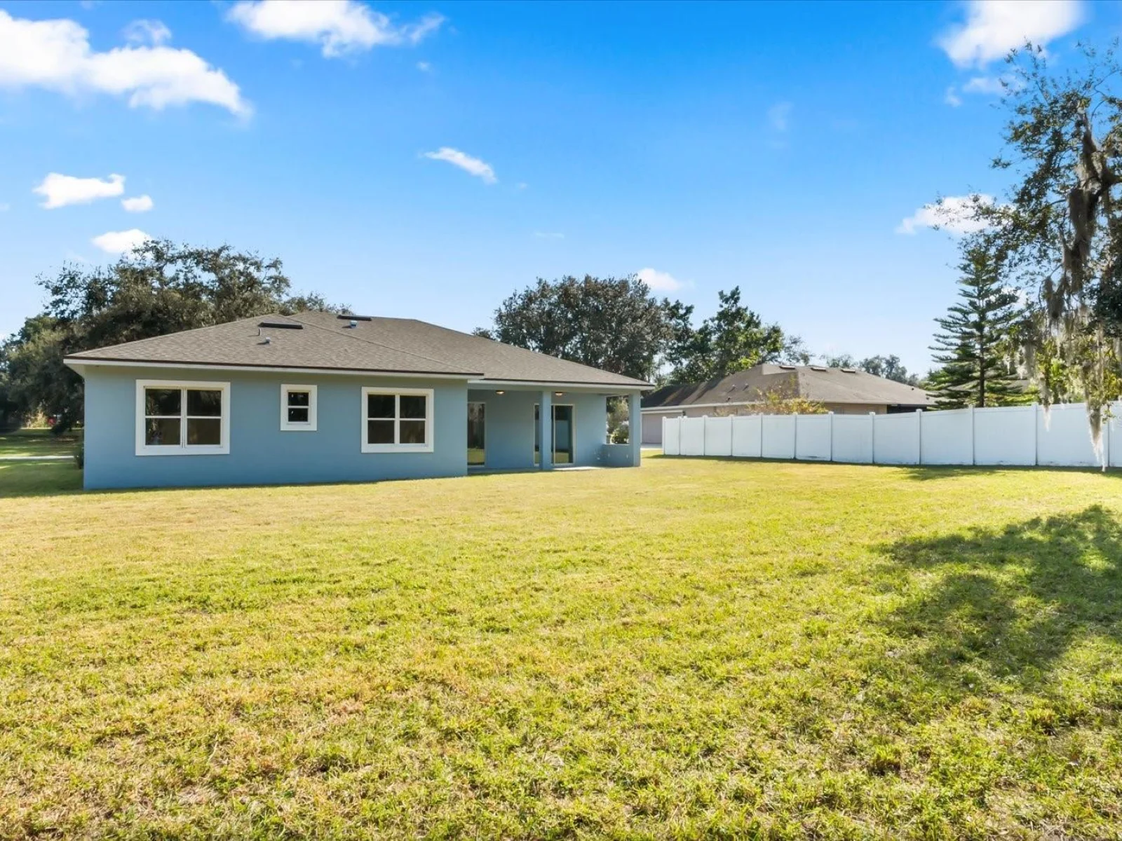 319 WATER SHORE DR, LEESBURG, FL — photo 36