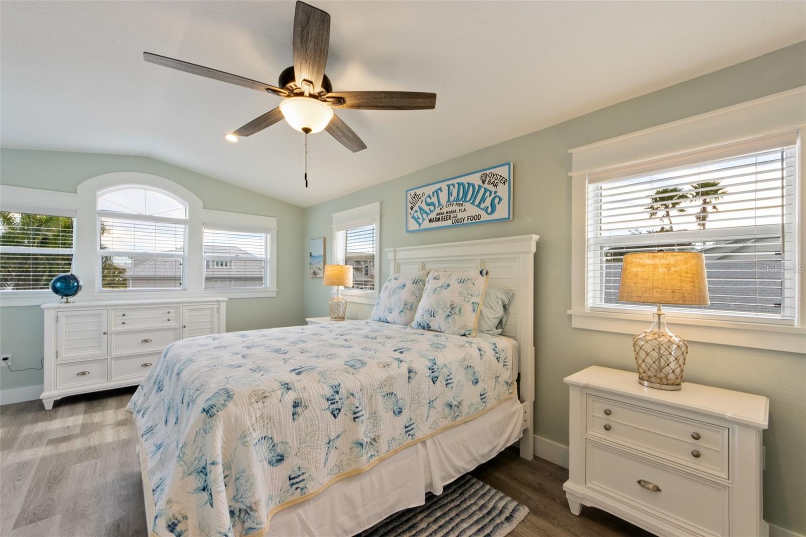 510 MAGNOLIA AVE, ANNA MARIA, FL — photo 24