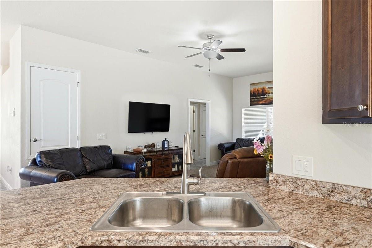 1129 LEGATTO LOOP, DUNDEE, FL — photo 15