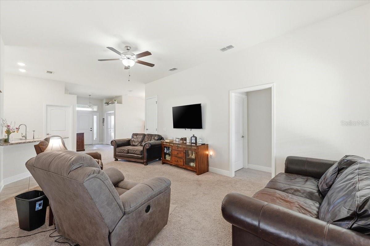 1129 LEGATTO LOOP, DUNDEE, FL — photo 17