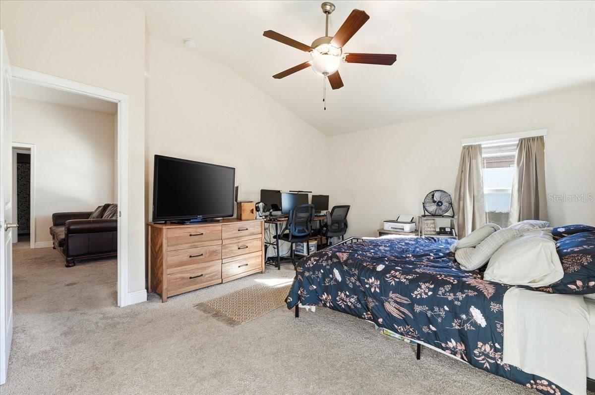1129 LEGATTO LOOP, DUNDEE, FL — photo 19