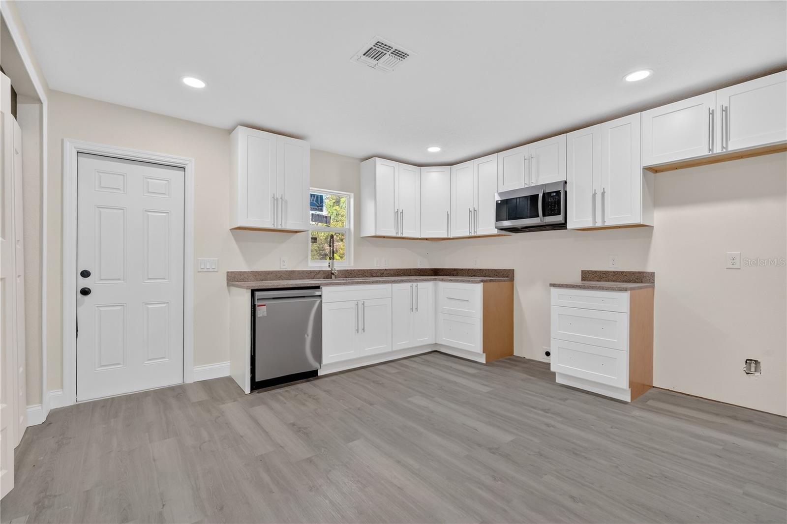 40415 COUNTRY RD, EUSTIS, FL — photo 59