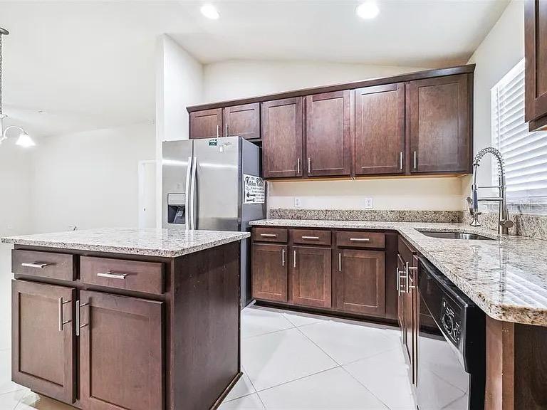 404 RIO GRANDE CT, POINCIANA, FL — photo 8