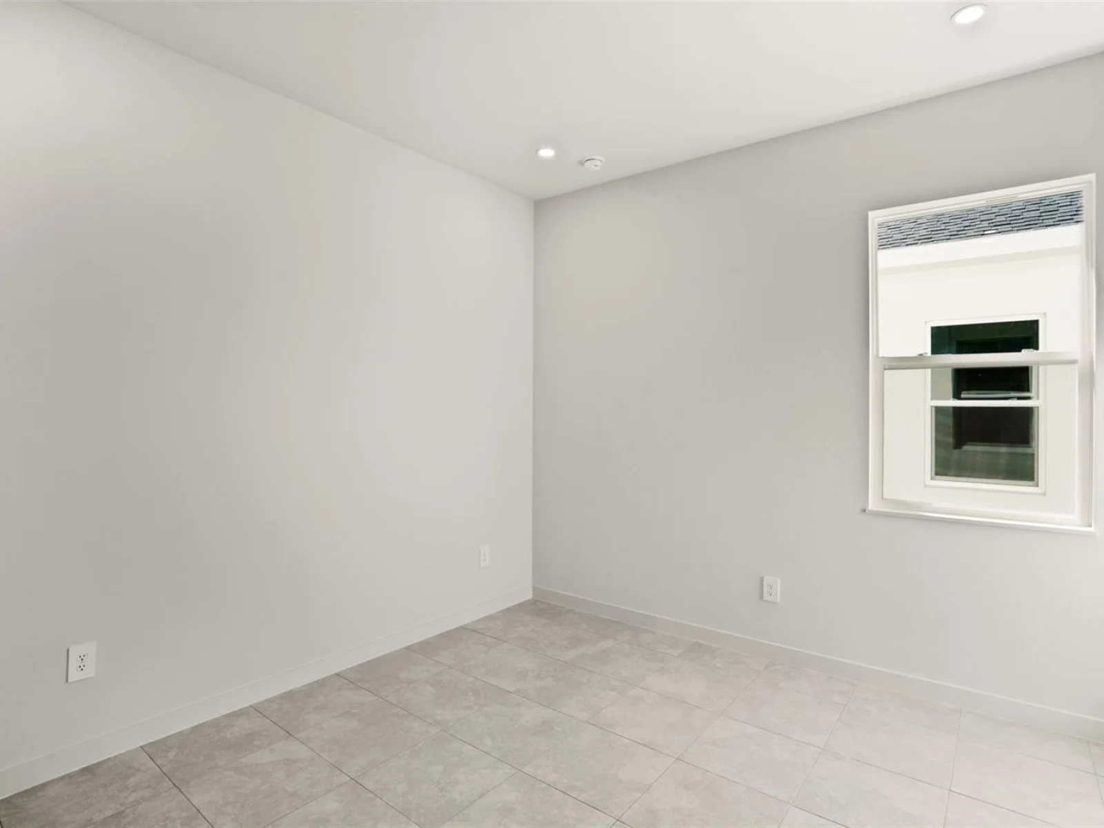 438 SKYFIELD CT, LADY LAKE, FL — photo 47