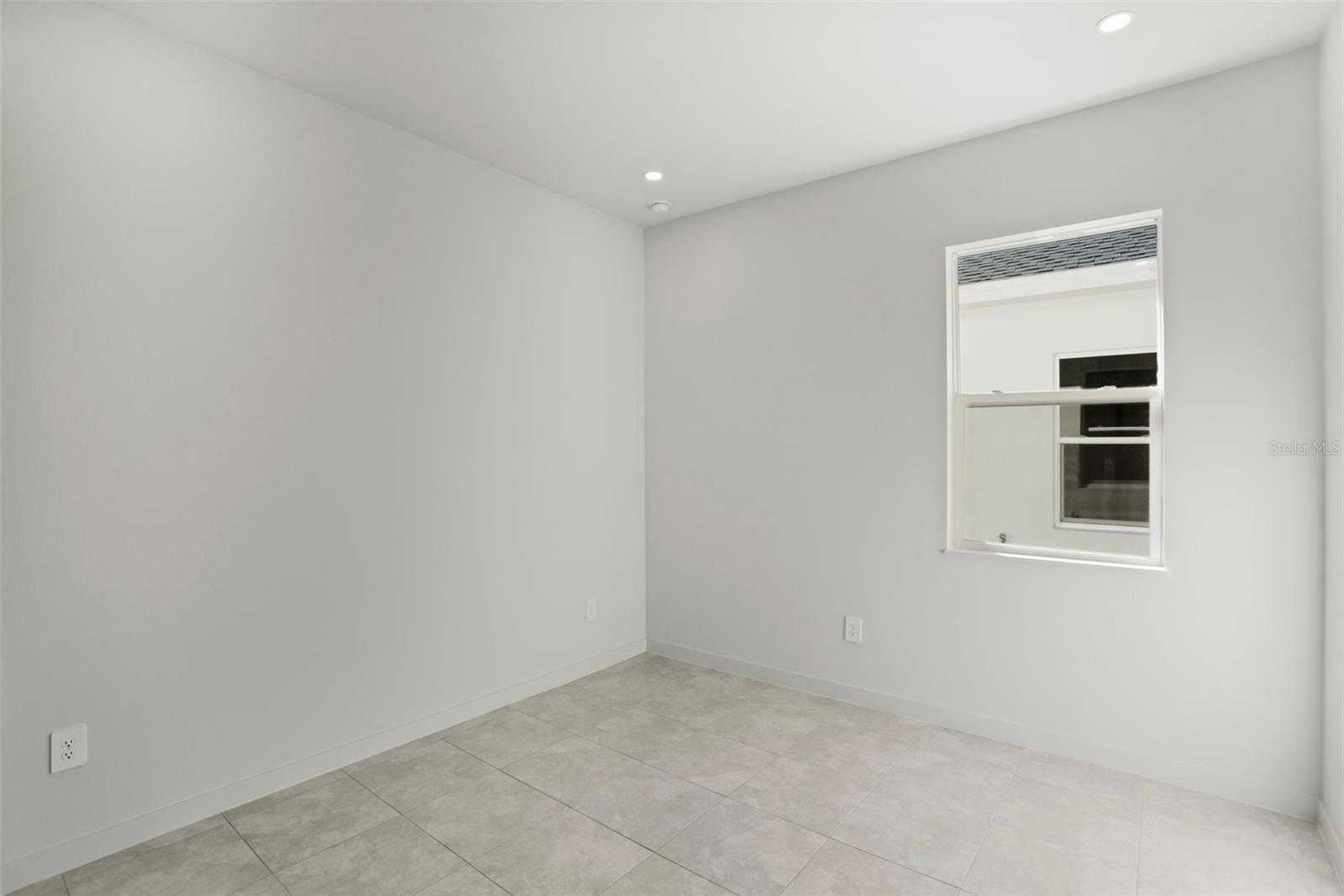438 SKYFIELD CT, LADY LAKE, FL — photo 52