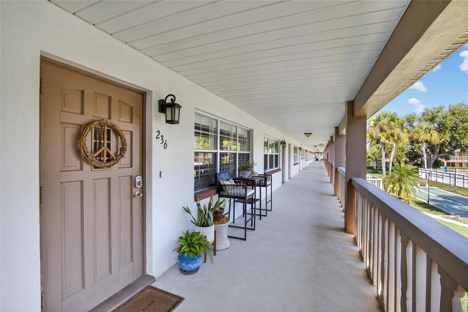 650 PINELLAS POINT DR S #236, ST PETERSBURG, FL