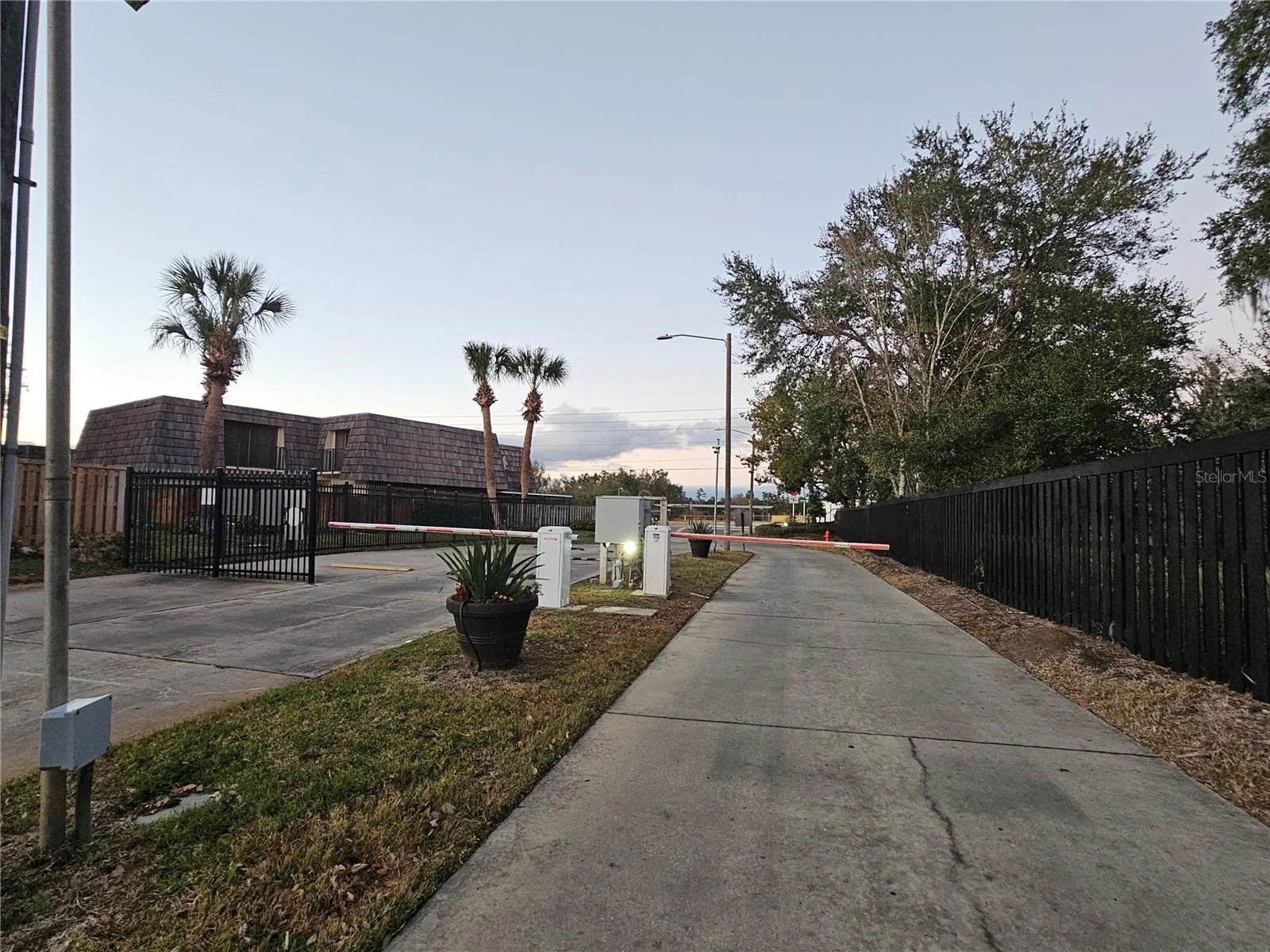 2927 TANGERINE CT, LEESBURG, FL — photo 7