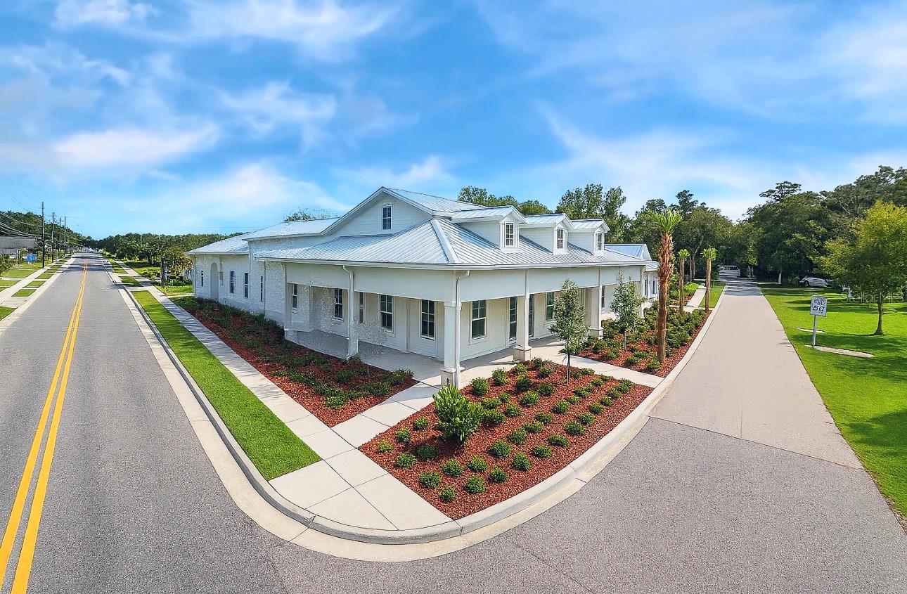 981 VINELAND RD, WINTER GARDEN, FL