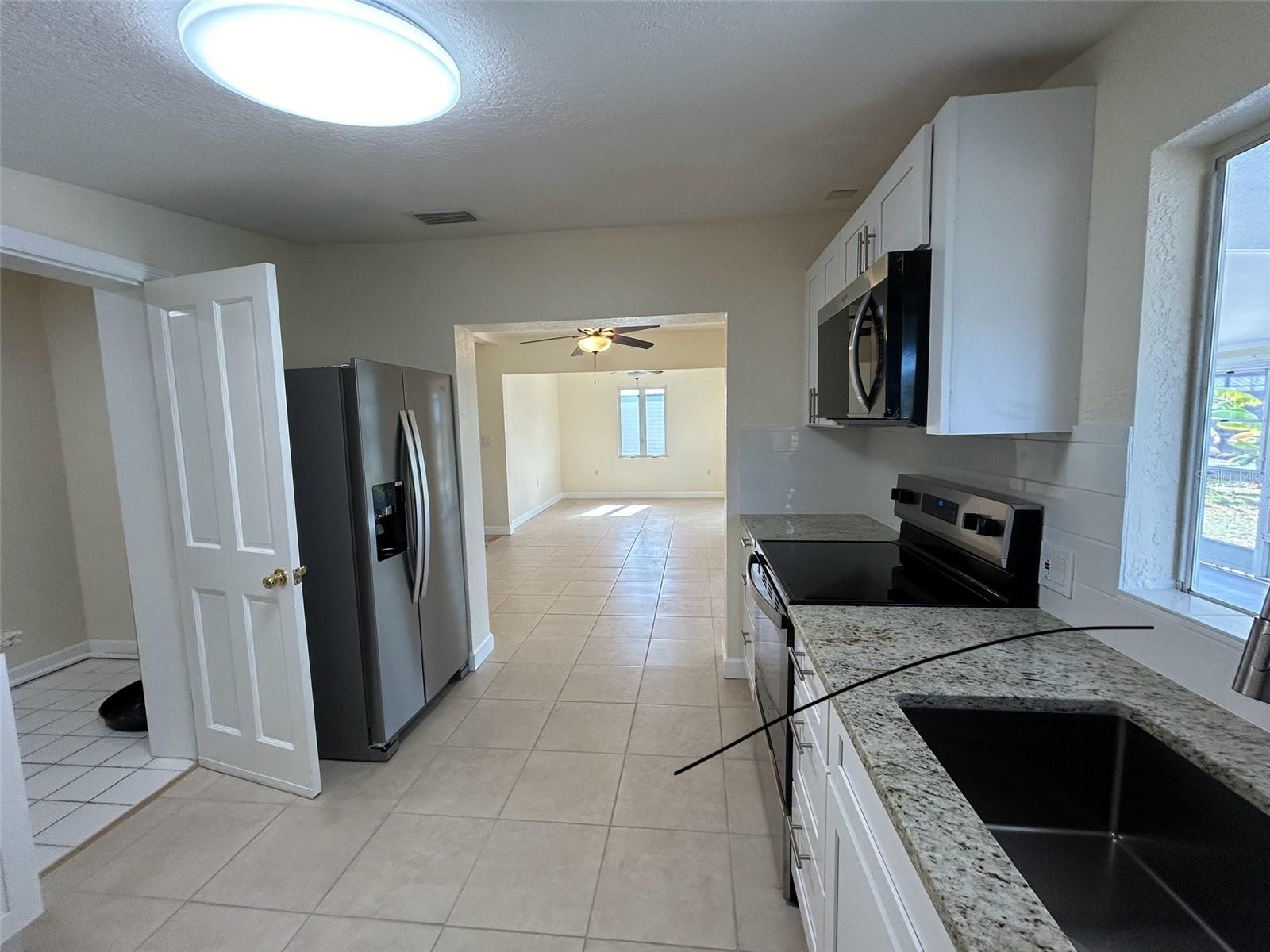 4127 GARDNER DR, PORT CHARLOTTE, FL — photo 28