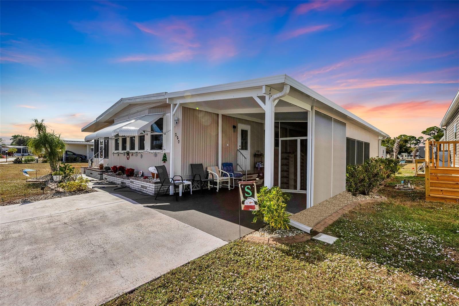 220 LA ROSAS, NORTH PORT, FL — photo 2