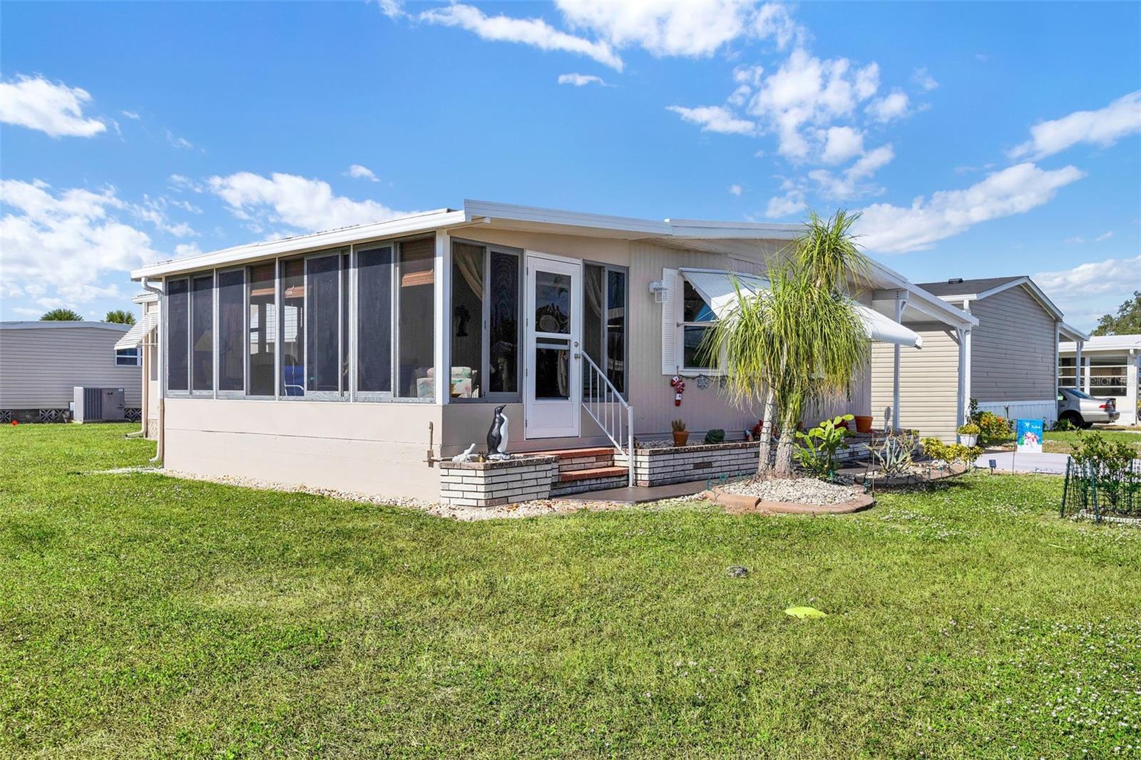 220 LA ROSAS, NORTH PORT, FL — photo 3