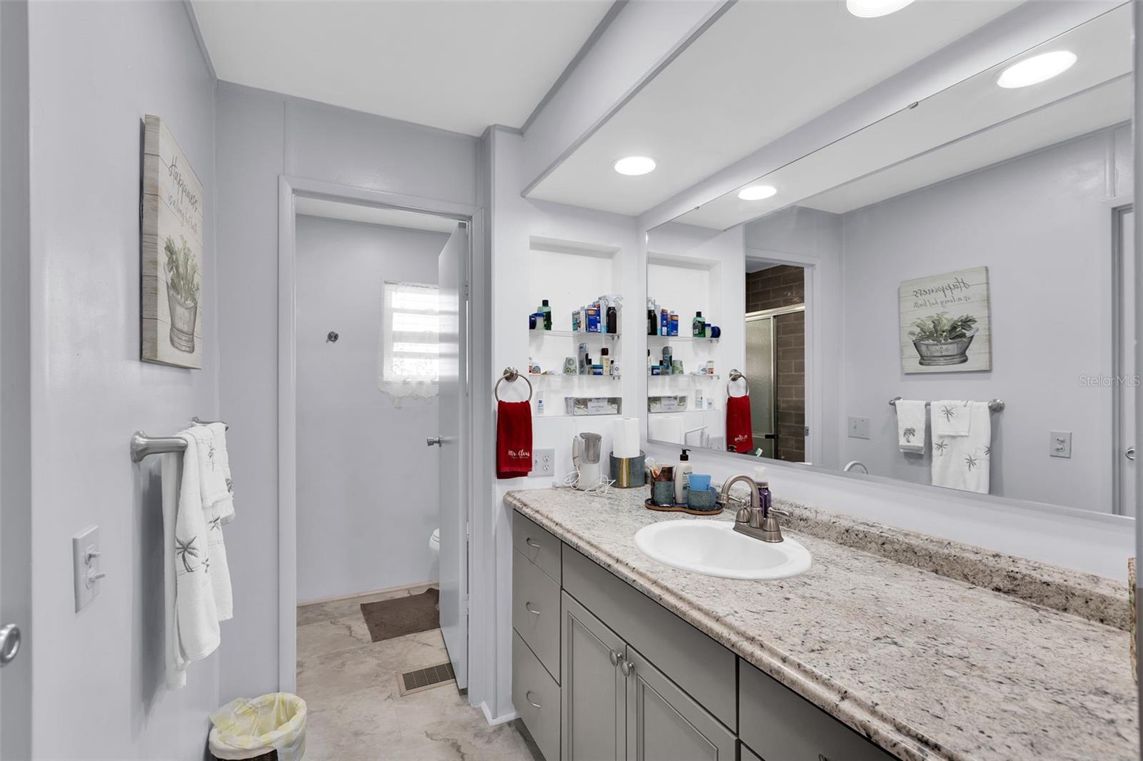 220 LA ROSAS, NORTH PORT, FL — photo 20