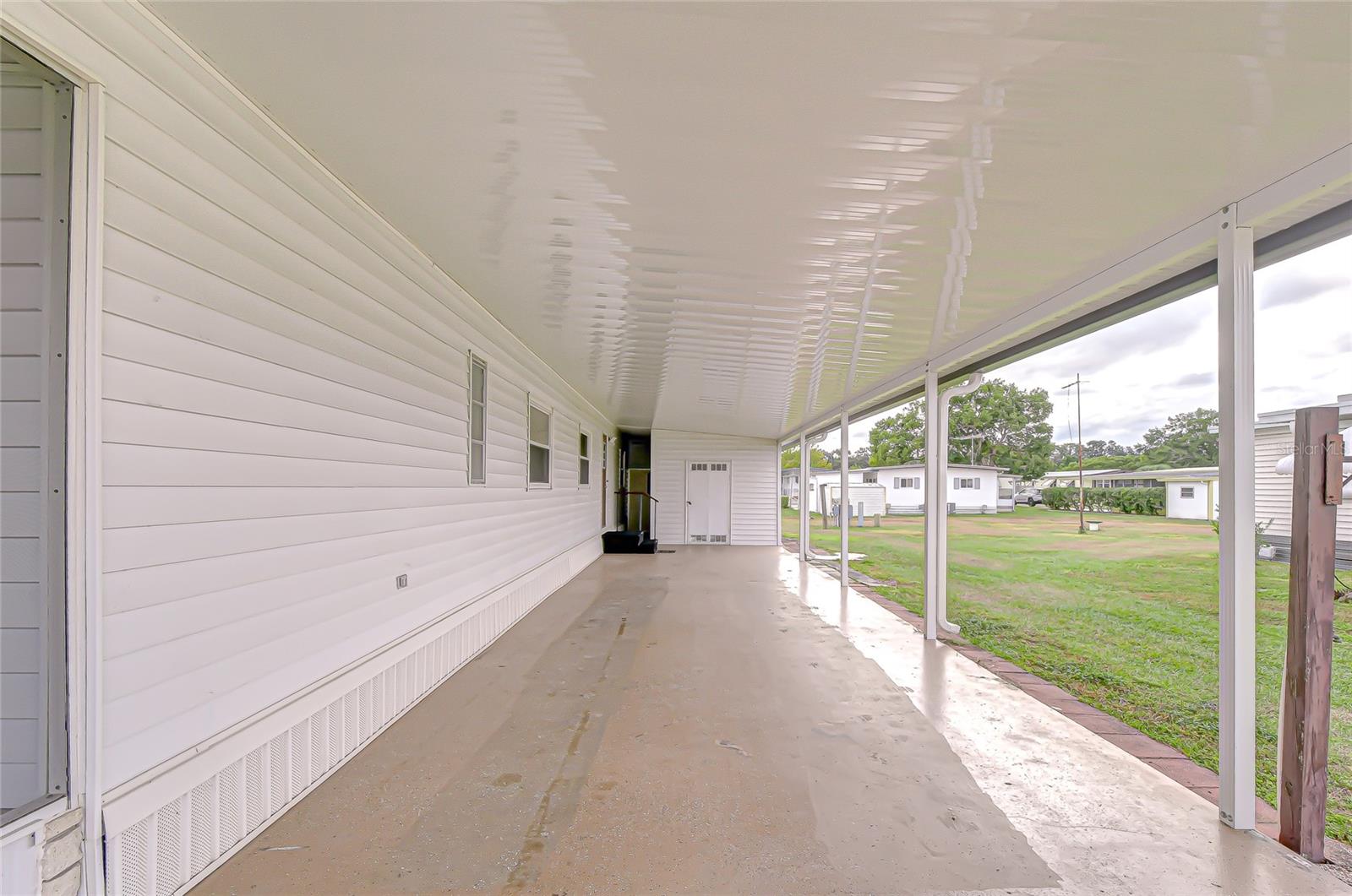 39524 DUNDEE RD, ZEPHYRHILLS, FL — photo 4