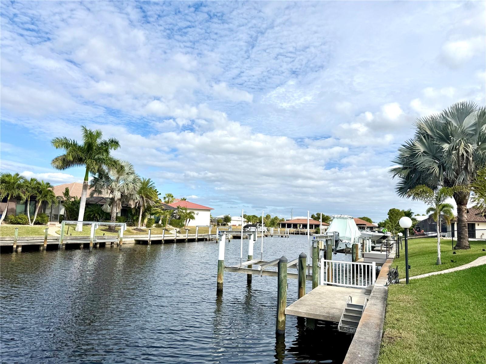 2736 MAGDALINA DR, PUNTA GORDA, FL — photo 5
