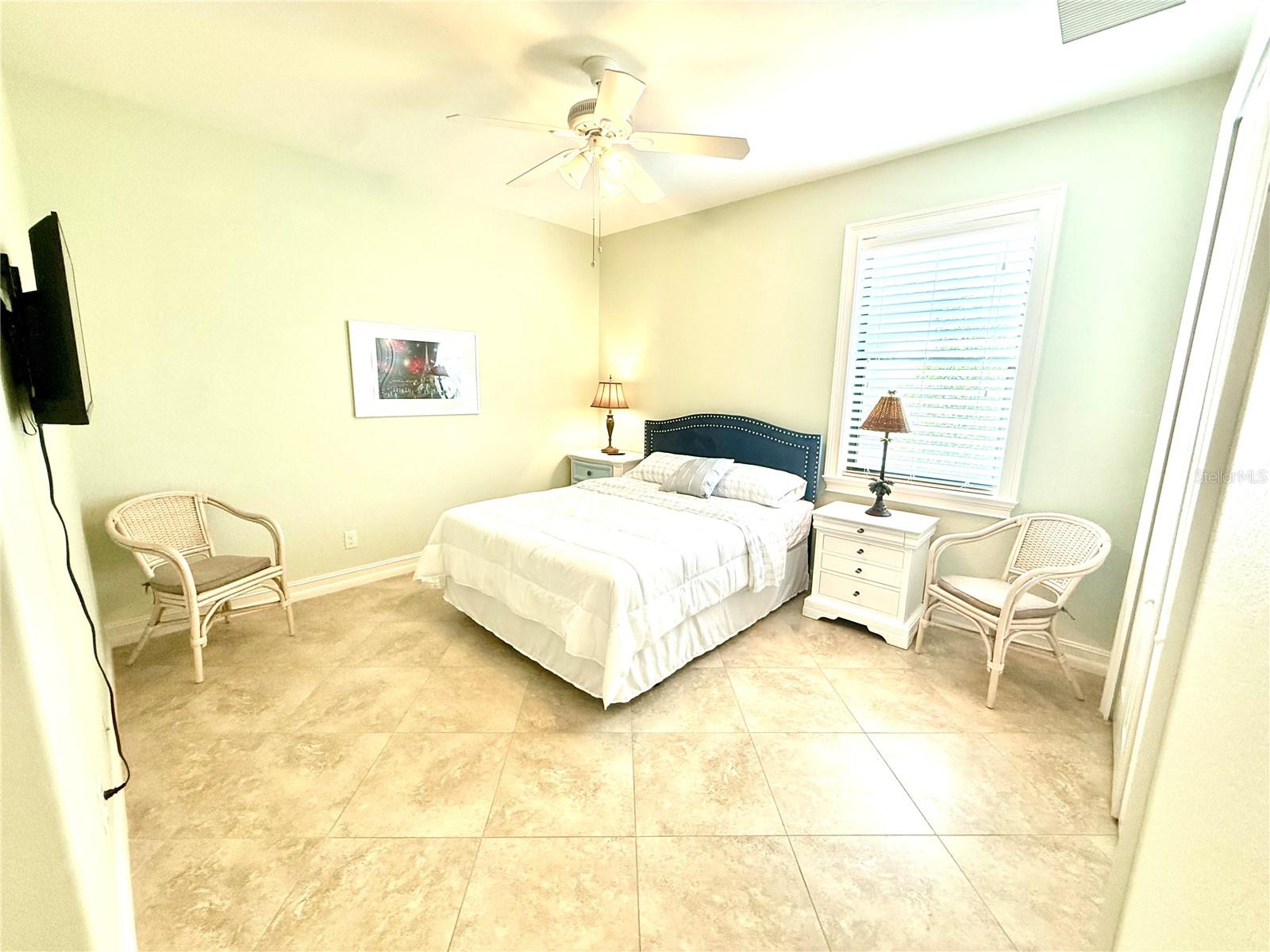 2736 MAGDALINA DR, PUNTA GORDA, FL — photo 11