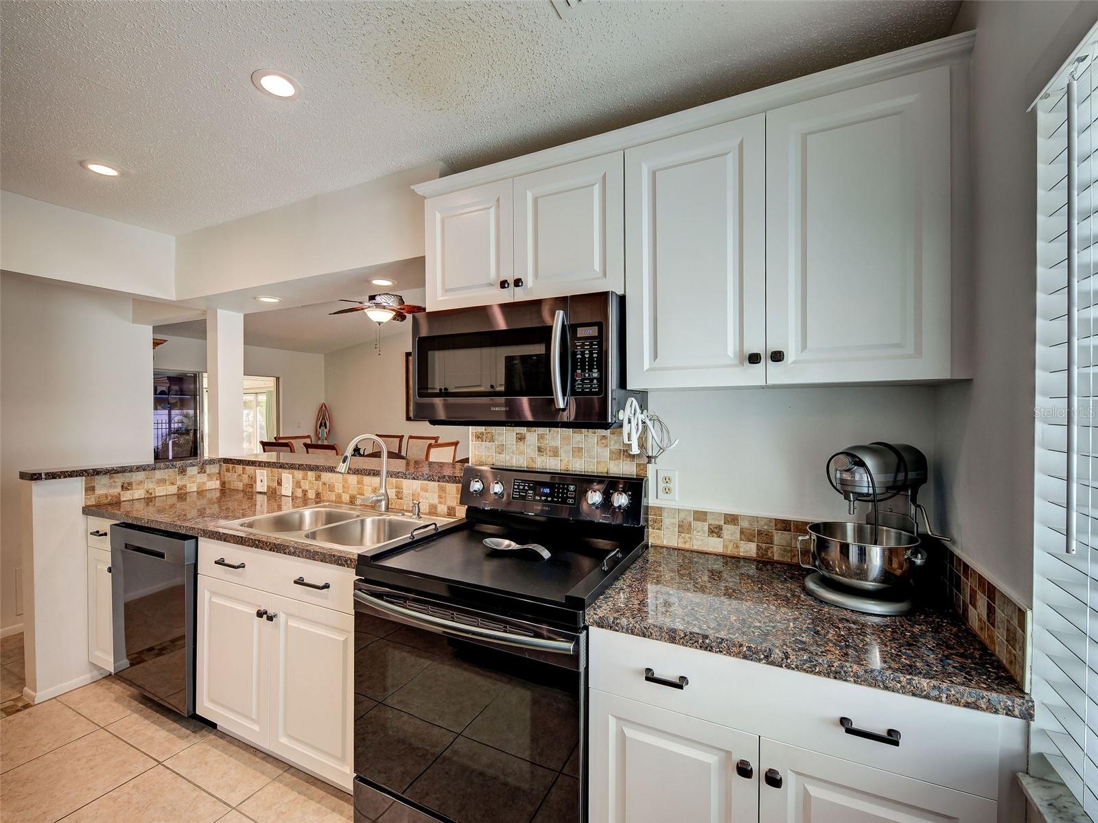 6749 GASPARILLA PINES BLVD, ENGLEWOOD, FL — photo 17