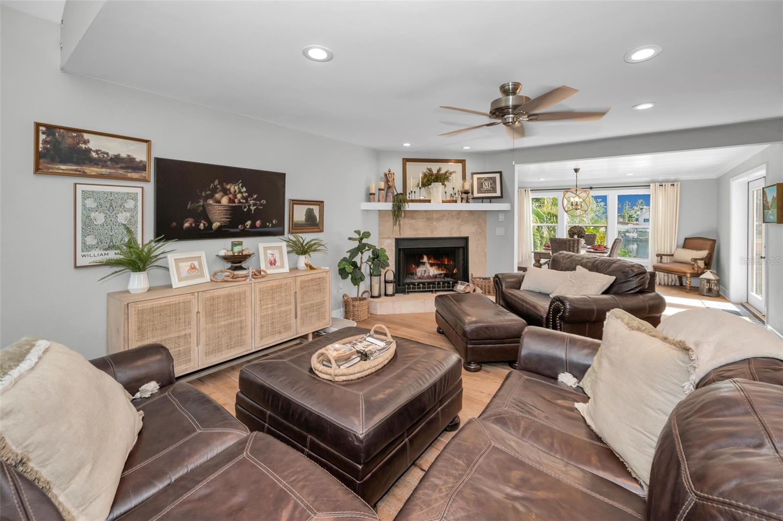 110 CARLYLE CIR, PALM HARBOR, FL — photo 10