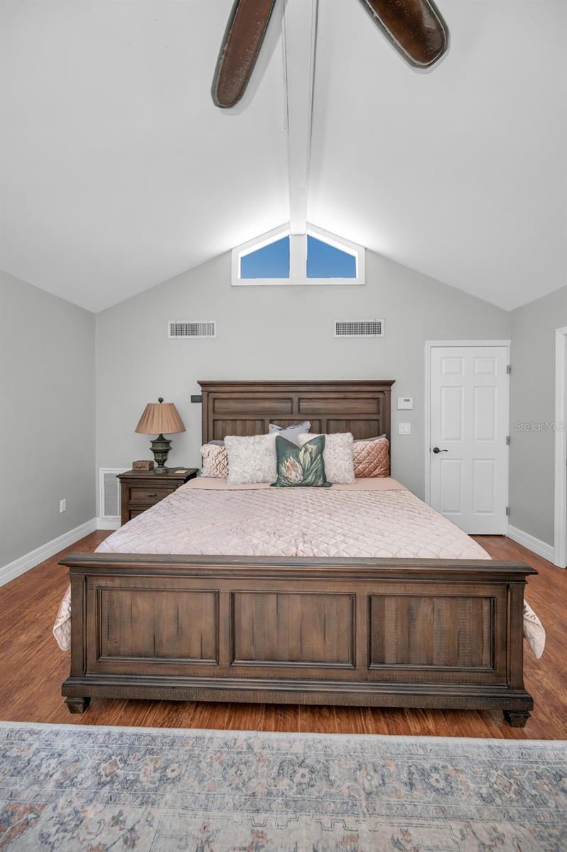 110 CARLYLE CIR, PALM HARBOR, FL — photo 27