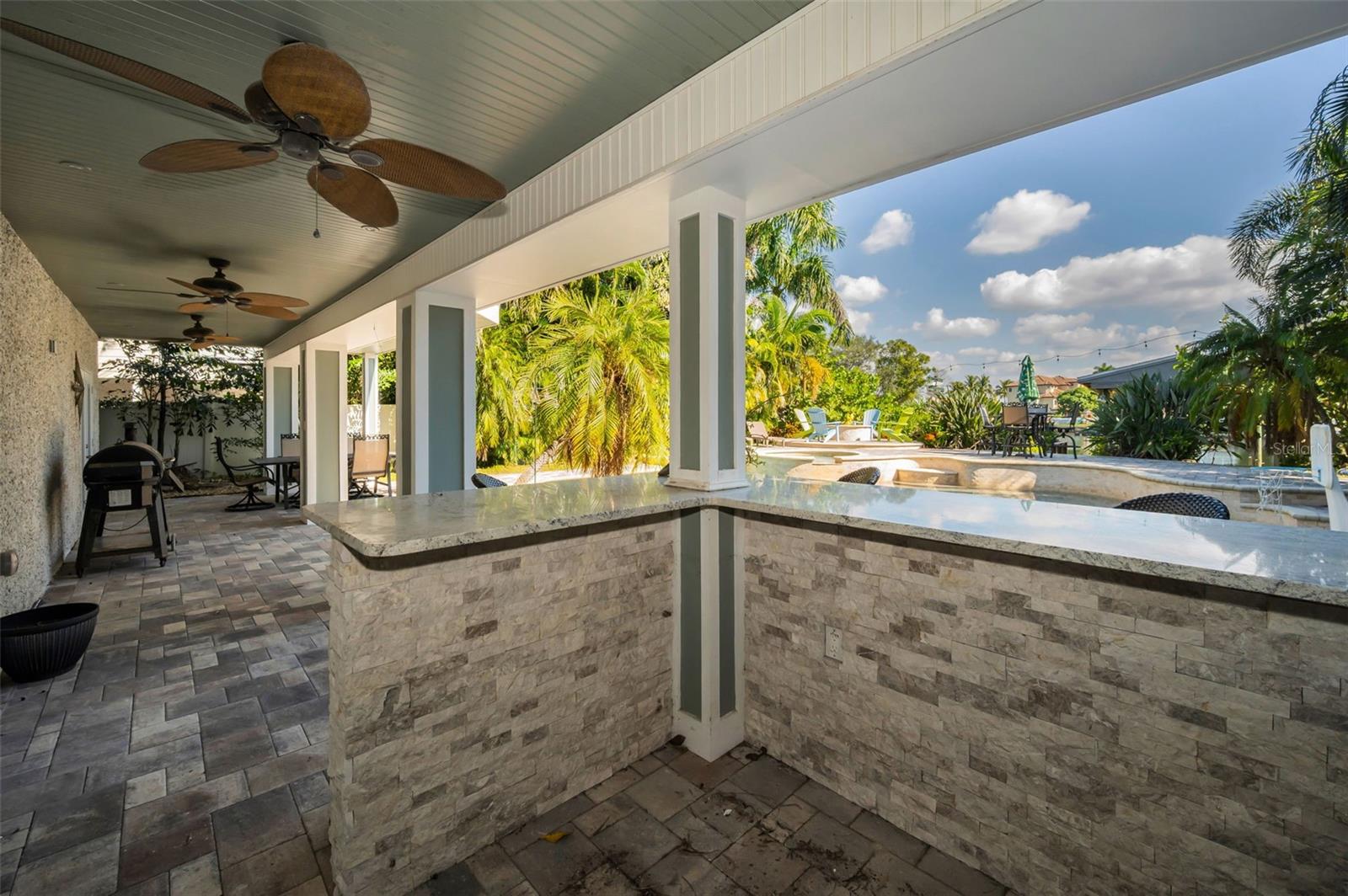 110 CARLYLE CIR, PALM HARBOR, FL — photo 49