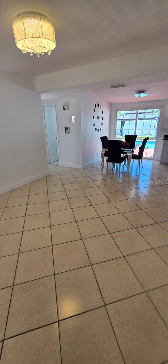 6813 TUTTLE ST, TAMPA, FL — photo 5