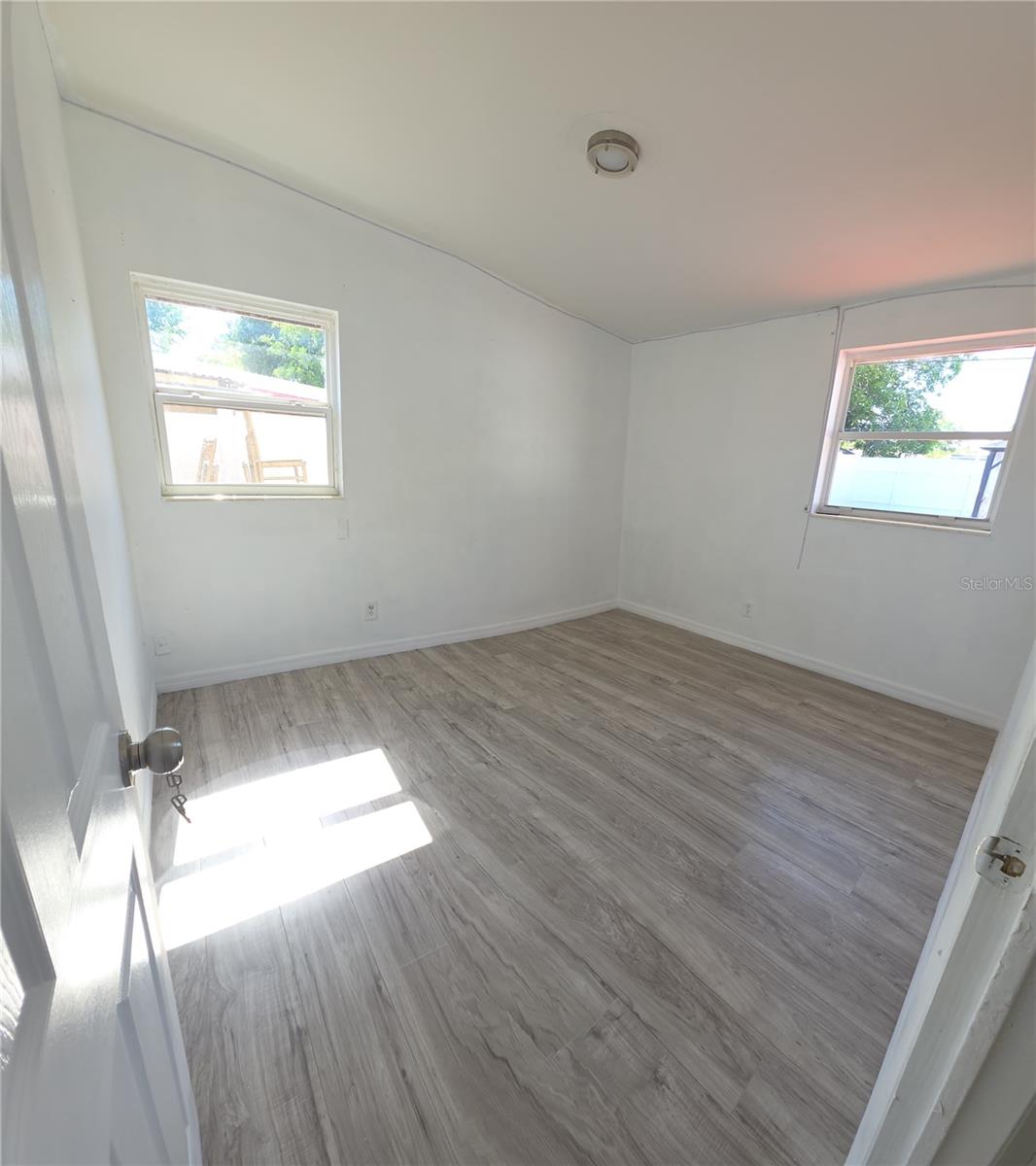 6813 TUTTLE ST, TAMPA, FL — photo 8
