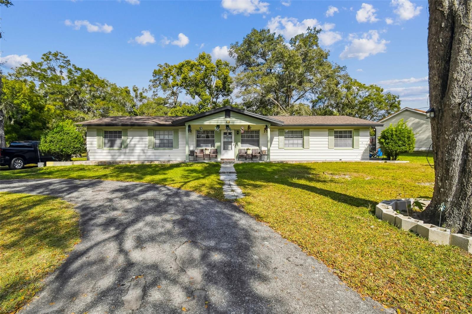 25309 CARNOUSTIE DR, SORRENTO, FL