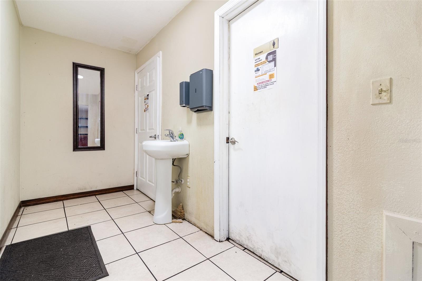 2516 SANFORD AVE, SANFORD, FL — photo 15