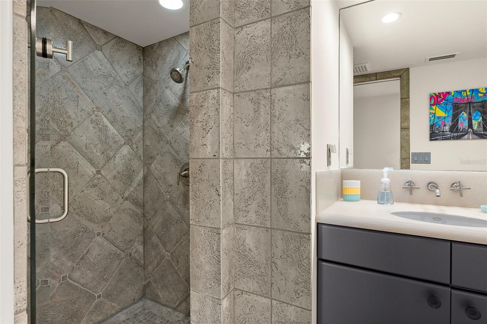 1750 BENJAMIN FRANKLIN DR #8D, SARASOTA, FL — photo 21