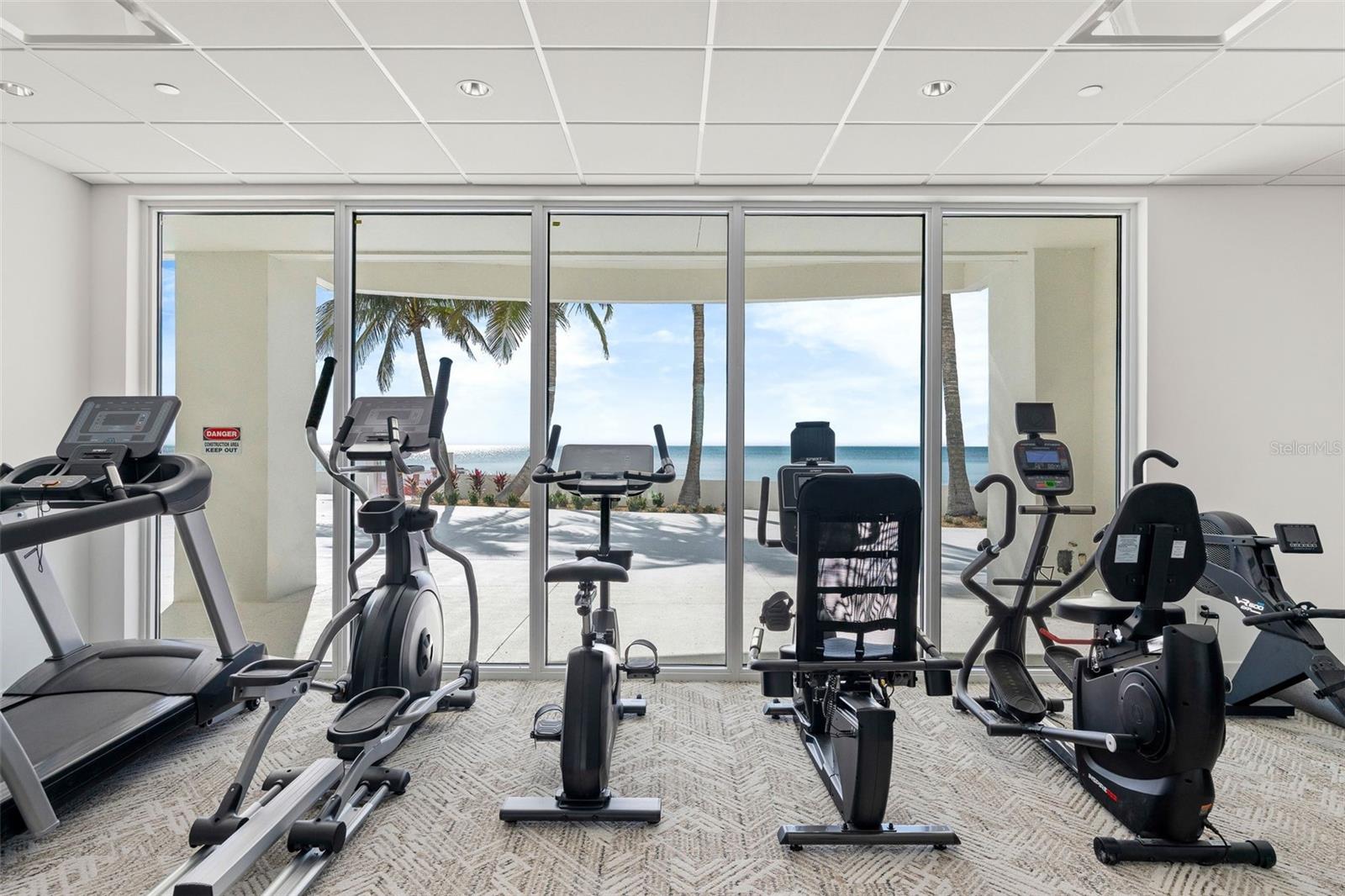 1750 BENJAMIN FRANKLIN DR #8D, SARASOTA, FL — photo 45