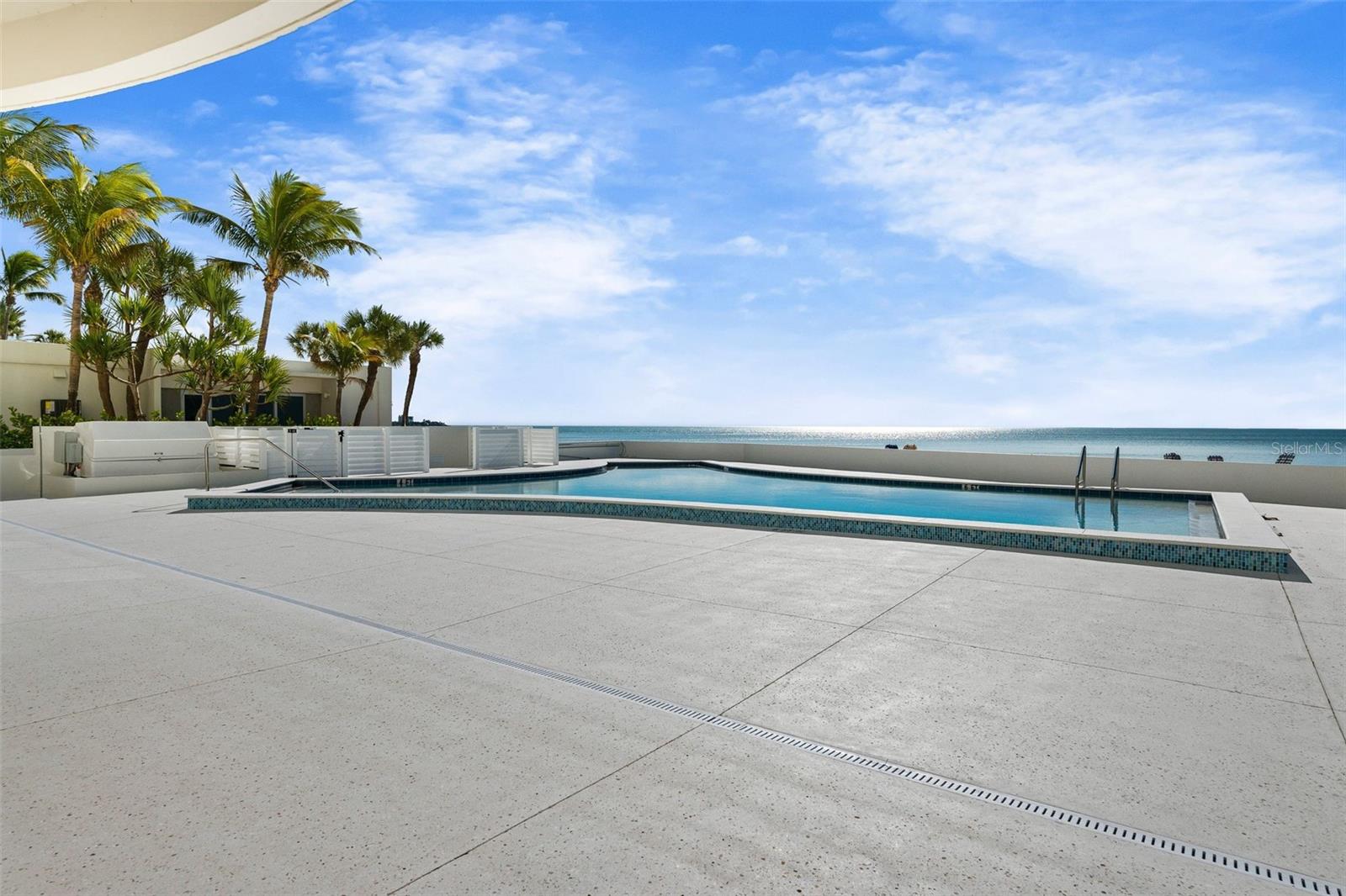 1750 BENJAMIN FRANKLIN DR #8D, SARASOTA, FL — photo 47