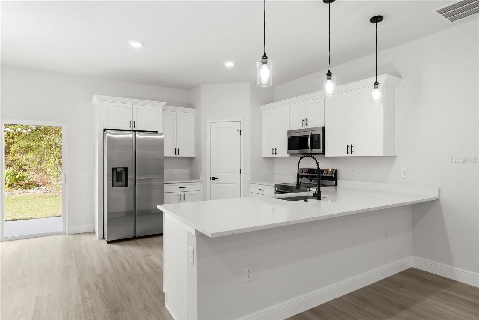 8100 N TINY LILY DR, CITRUS SPRINGS, FL — photo 9