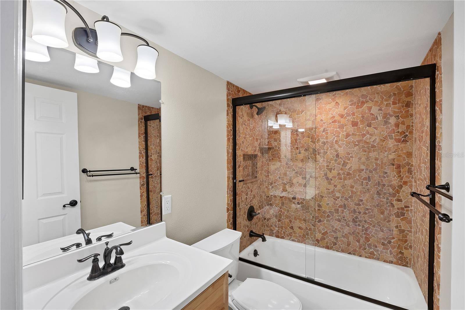 800 HUDSON AVE #106, SARASOTA, FL — photo 15