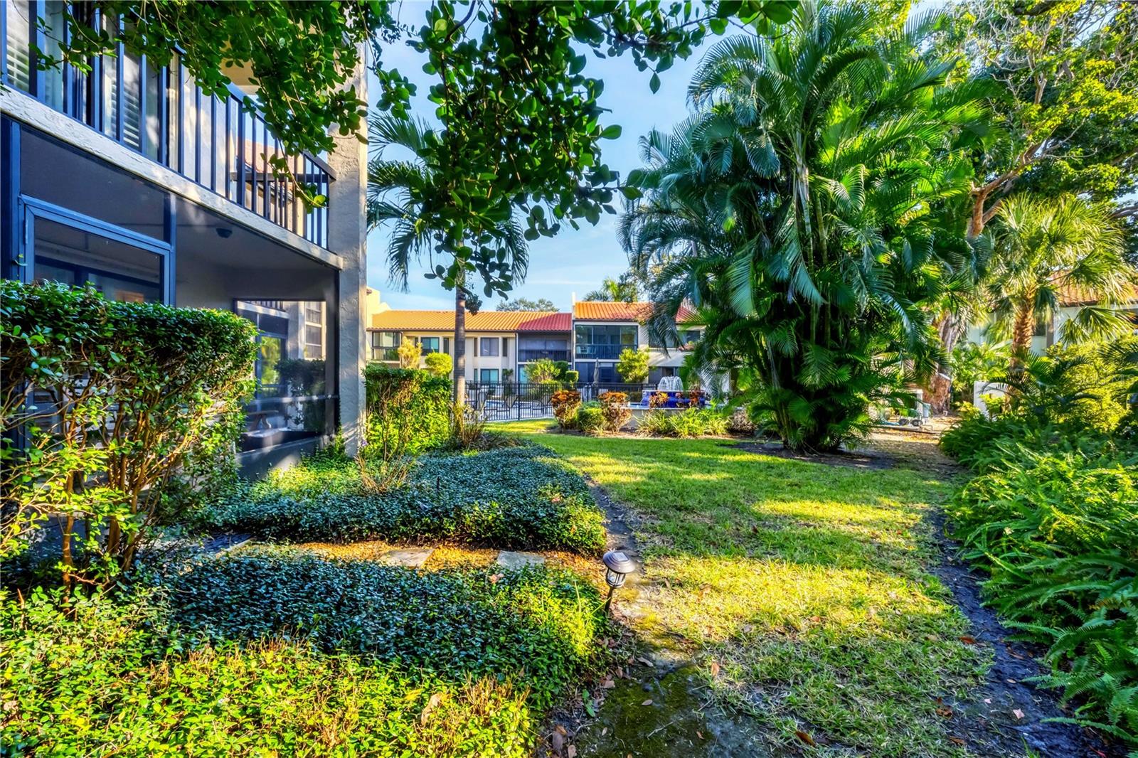 800 HUDSON AVE #106, SARASOTA, FL — photo 26