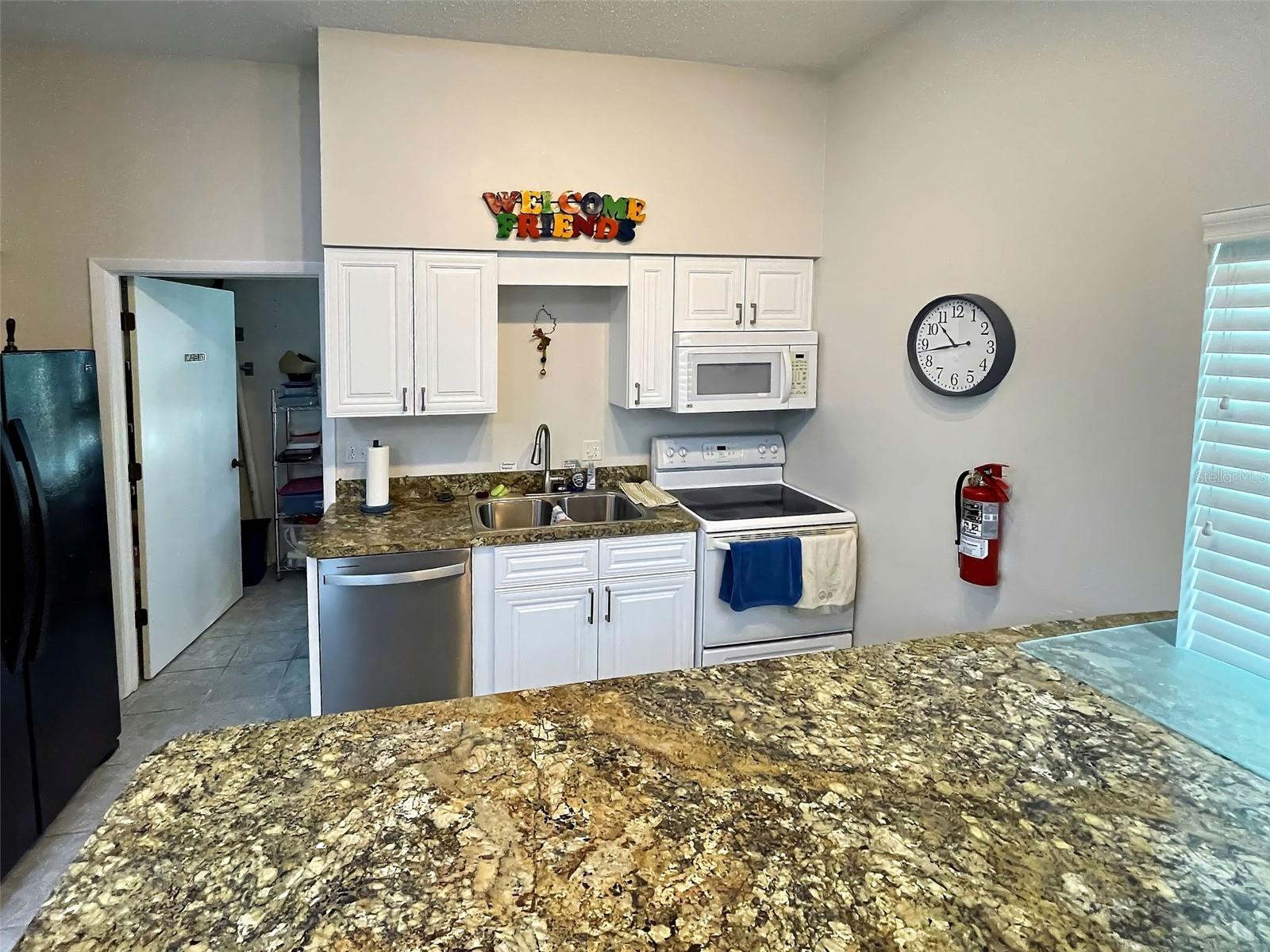 6527 HAMLET DR #26B, ENGLEWOOD, FL — photo 32