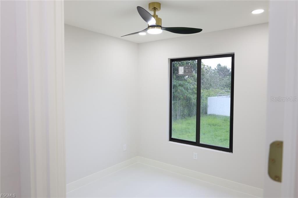 2800 33RD ST SW, LEHIGH ACRES, FL — photo 18